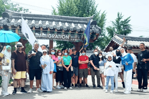 From Seoul: Nami Island, Korean Garden & Rail Bike Day Trip Group Tour with Railbike from Hongdae (Hongik University)