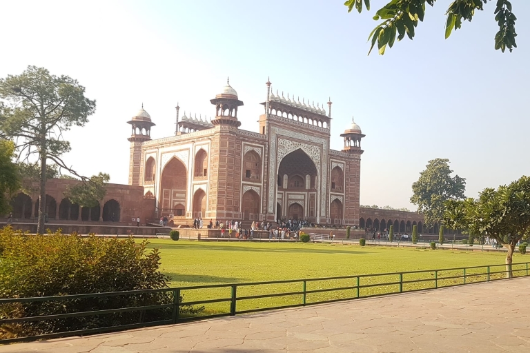 2 Tage Agra Tour mit Fatehpur Sikri & Abhaneri von Jaipur ausTour mit Guide
