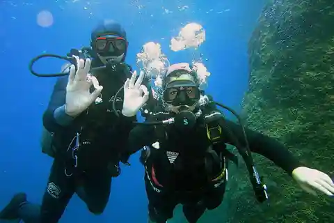 Marsella: Bautismo de Buceo en la isla de "Frioul"