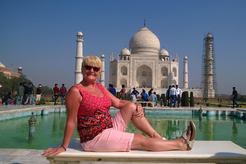 Excursion d'une journée à Agra avec lever et coucher de soleil au Taj MahalVisite en voiture et avec chauffeur