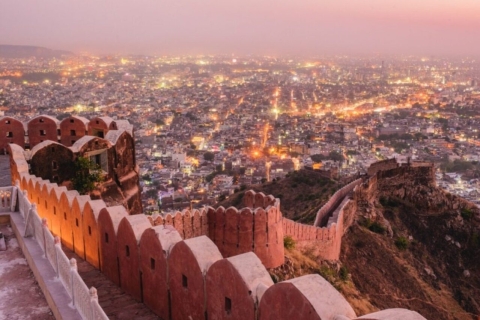 Ganztägige private Tour durch die Stadt Jaipur: GeführtePrivate ganztägige Stadtrundfahrt mit Guide und Eintrittskarten