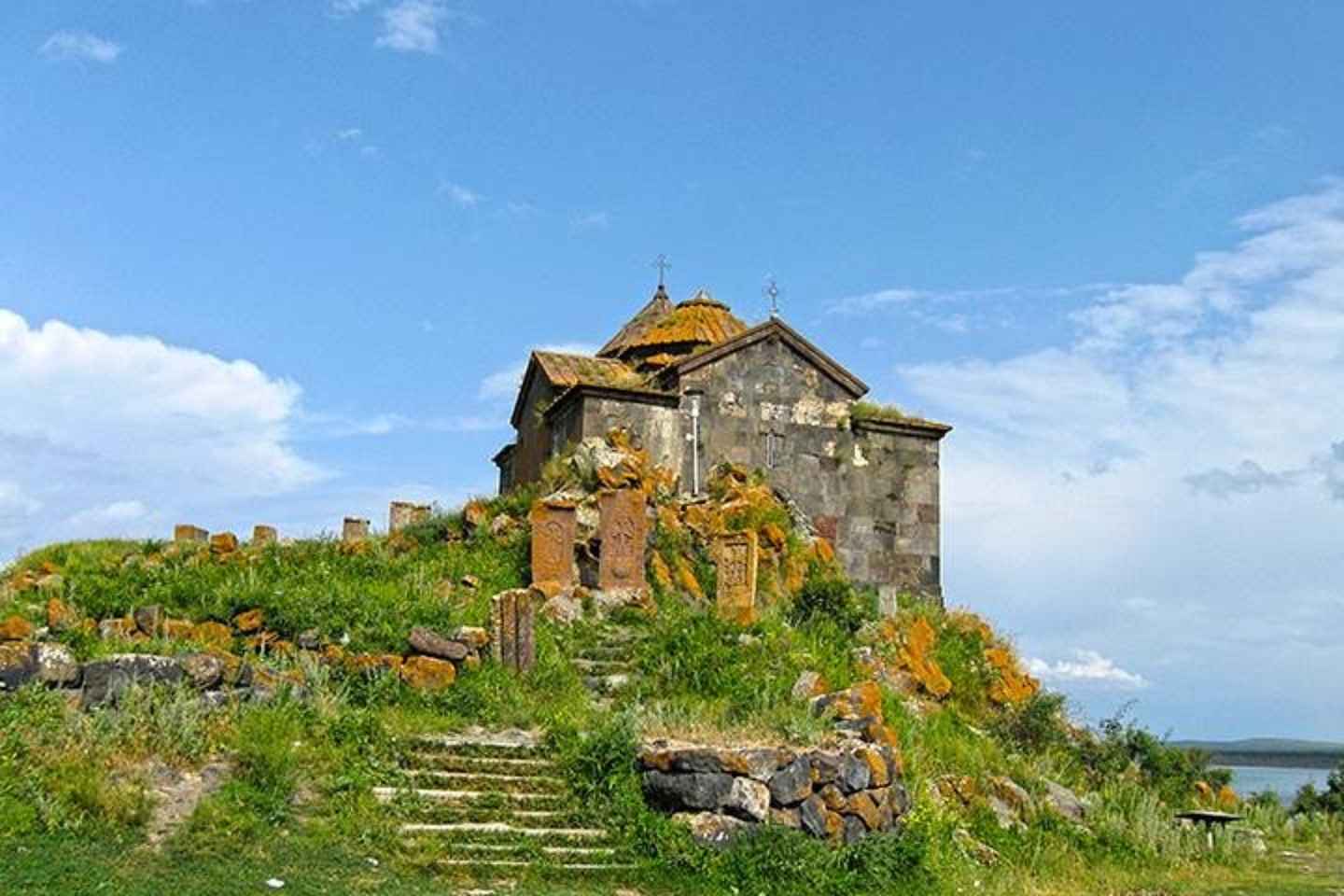 Private tour to Lake Sevan, Noratous, Hayravank, Sevanavank