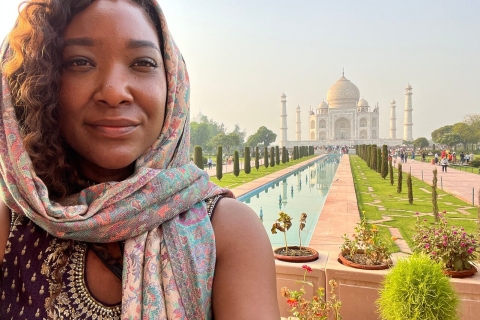 Depuis Delhi : visite privée du Taj Mahal au lever du soleil et d'Agra en voiture