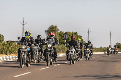 9-Days Motorcycle Tour of Delhi, Jaipur, Agra With Varanasi.