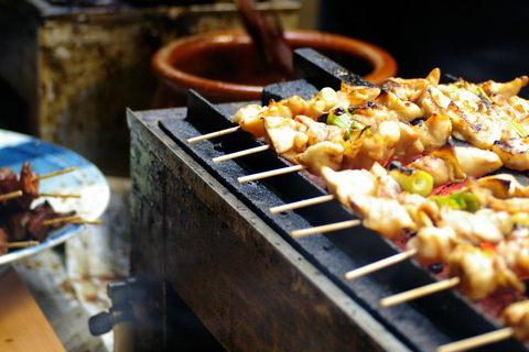 Tokyo: Tour dei segreti dello shopping giapponese e delle degustazioni gastronomicheTour di gruppo