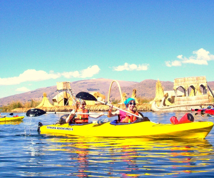 Kayak al lago Titicaca