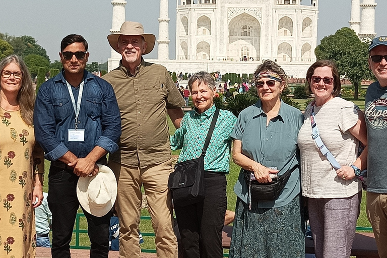 Delhi : Visite du Tajmahal en voiture, sans file d'attente, au lever du soleil