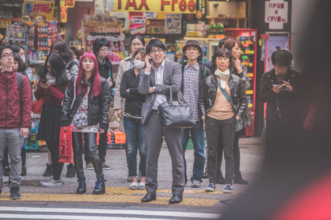 Tokyo: Tour dei segreti dello shopping giapponese e delle degustazioni gastronomicheTour di gruppo