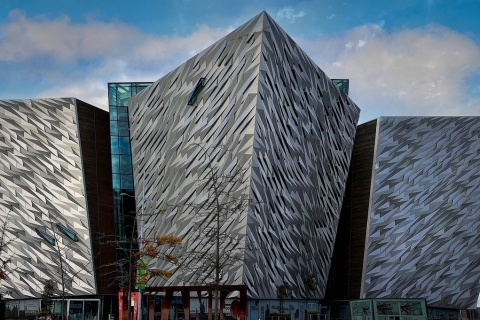Depuis Belfast : Chaussée des Géants, Titanic Belfast, Murs de la Paix