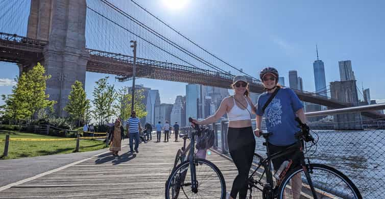 Entradas y Tours - Distrito de la ropa de la ciudad de Nueva York, Nueva  York - Viator