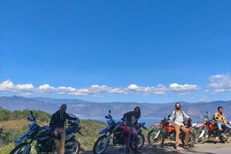 Aventura en Moto de Antigua al Lago de Atitlán