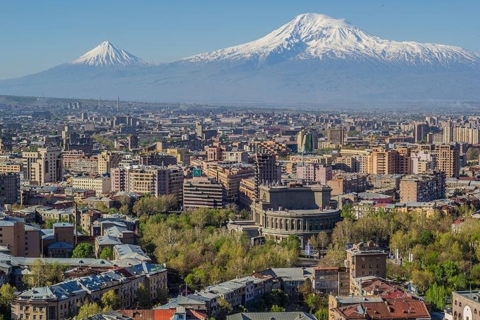 Observing city tour in Yerevan Private tour without guide