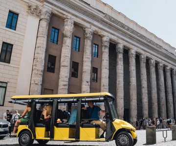 Rome: City Highlights Golf Cart Tour with Local Guide