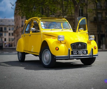 Paris: Discover Paris 2CV