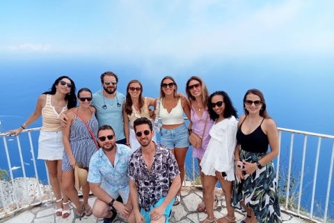 4-dniowe doświadczenie na wybrzeżu Amalfi z NeapoluWybrzeże Amalfi 4 dni - 3 łóżka Wspólne zakwaterowanie