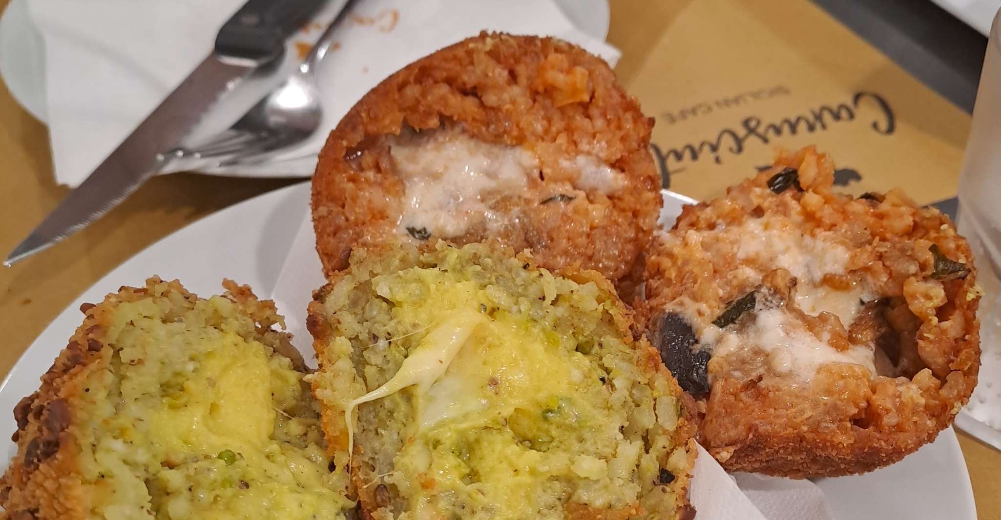 Catania, Street Food Guided Walking Tour - Hizvo