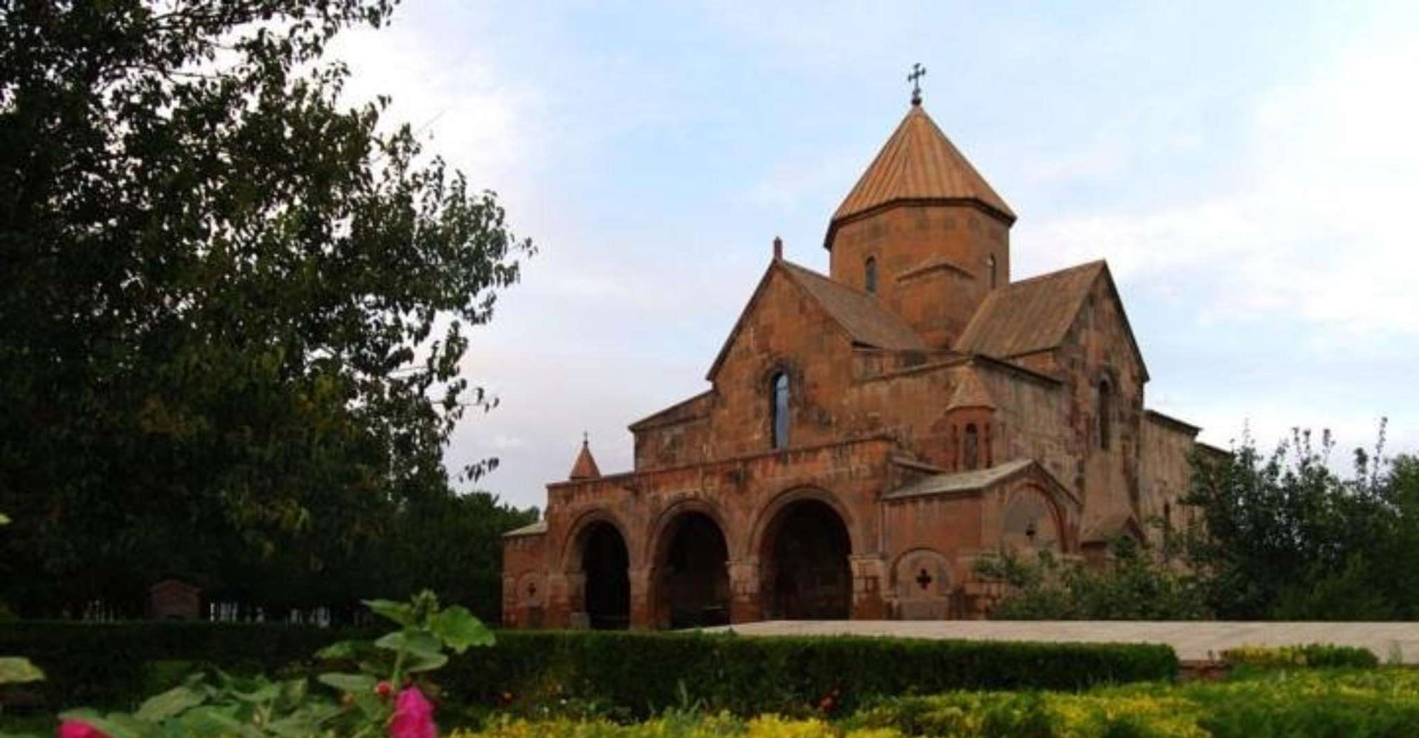 Privé, Echmiadzin, Zvartnots, Khor Virap - Hizvo