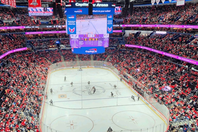 Washington, D.C.: Washington Capitals Ice Hockey Game TicketRegular Seating