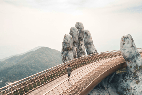 Da Nang: Tour fotográfico particular e com tudo incluídoDa Nang: tour privado e com tudo incluído no Instagram