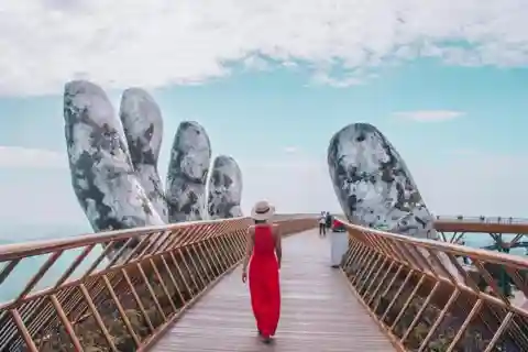 Da Nang: Private & All-Inclusive Instagram Tour