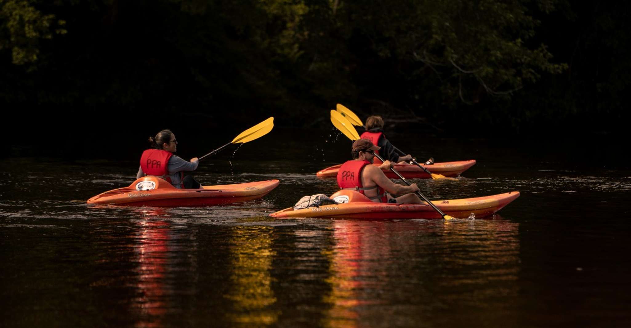 Mont-Tremblant, self guided flatwater canoe on Rouge River - Housity