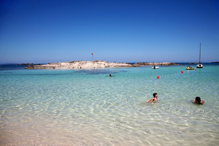 Formentera: heen en terug met de veerboot vanuit Santa EulaliaFormentera: heen en terug met de veerboot vanuit Es Figueral