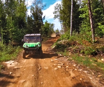 Mont Tremblant: Side-by-Side ATV Guided Off-Road Tour