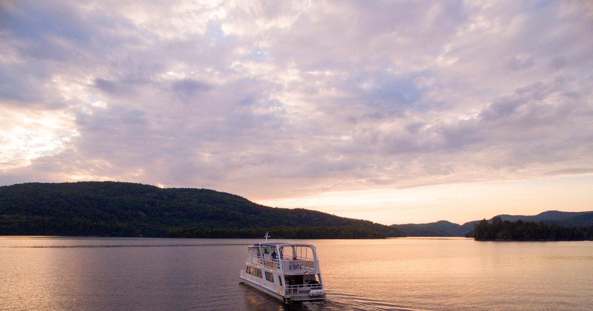MontTremblant Croisière panoramique guidée sur le lac GetYourGuide