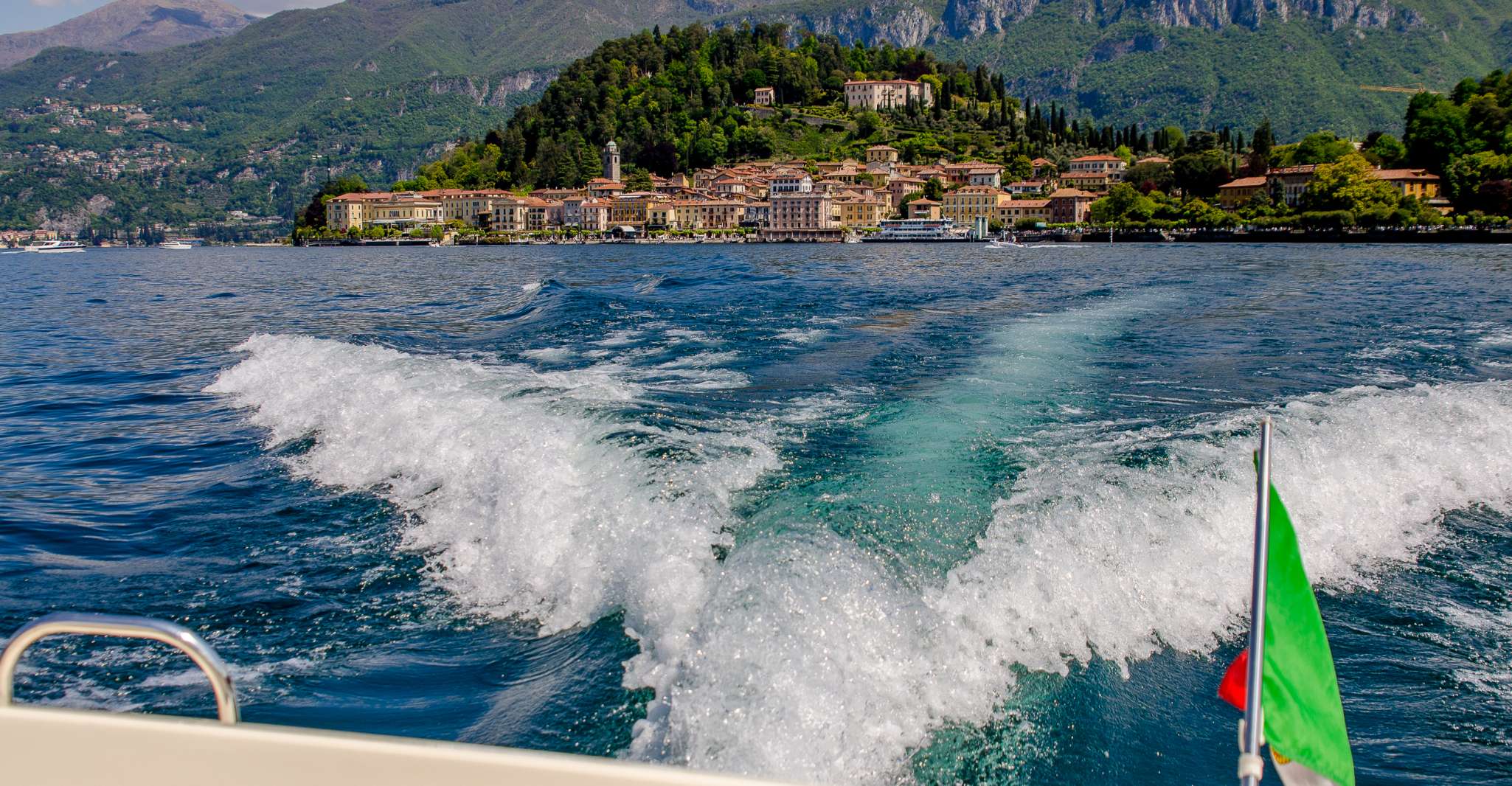 Exclusive Lake Como Boat Tour From Bellagio - Housity