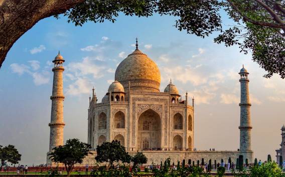 Von Neu-Delhi: Private Taj Mahal & Agra Fort Tour mit dem Auto