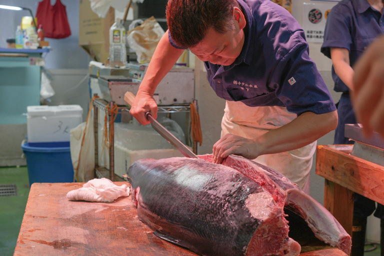 Tsukiji Kultur und Essen erleben｜Sushi & Sake VergleichTsukiji Kulturerklärung und Essens-Tour