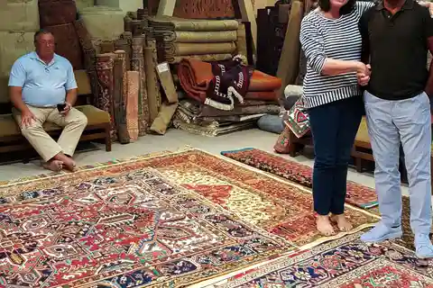Tour privado de compras de alfombras con un experto en el Gran Bazar