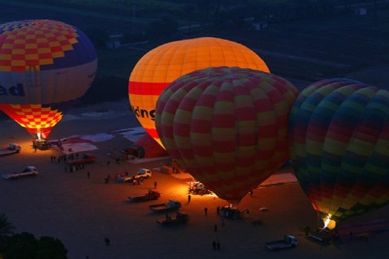 Luxor: 7-Day Egypt Package with Flights and Hot Air-Balloon