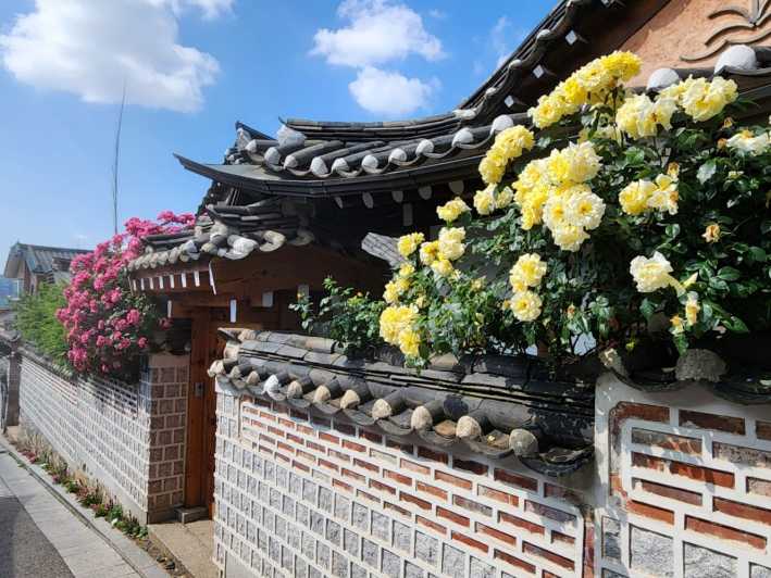 Séoul : Palais de Gyeongbok, village de Bukchon et Gwangjang