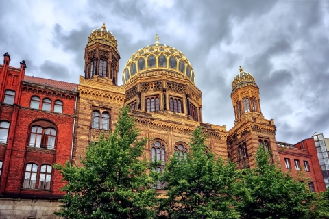 Berlin Jewish Quarter Private Tour with Synagogue & Cemetery 3-Hours: Jewish Sites Old Town Tour & Synagogue