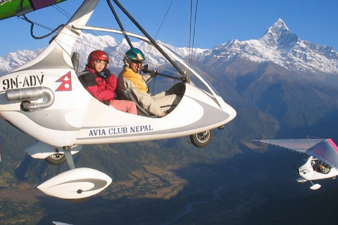 Aventures dans le ciel : survol de Pokhara en ULM