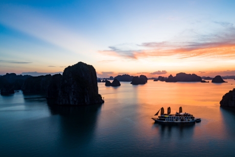 Halong Bucht: 3D2N All inclusive mit Emperor CruiseEmperor Cruise Legacy Halong | 3 Tage Hideaway