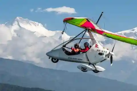 Tour in volo ultraleggero sopra l'Himalaya - 15 minuti