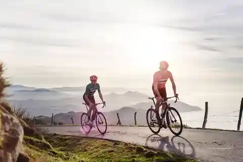 Visita guiada de ciclismo de estrada "CARESSING THE SEA".