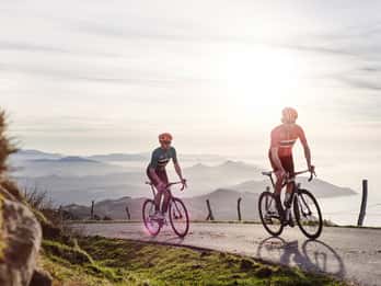 "CARGAR EL MAR" Ruta cicloturista guiada.