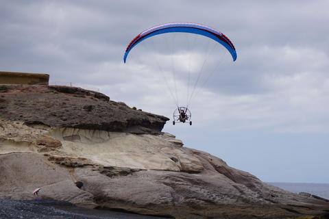 (a motor) por Tenerife surVuelo en Paratrike por Tenerife sur