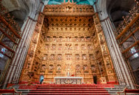 Seville, Small-Group Cathedral and Giralda Tour with Tickets - Housity