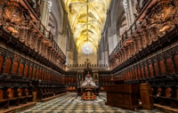 Seville, Small-Group Cathedral and Giralda Tour with Tickets - Housity
