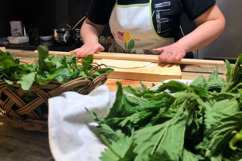 Tirana: Aula de culinária tradicional com vinho caseiro