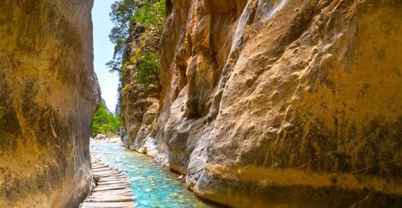 From Rethymno: Samariá Gorge Full-Day Hike