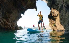 Newquay: Paddleboarding Lesson & Tour