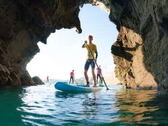 Newquay: Paddleboarding Lesson & Tour
