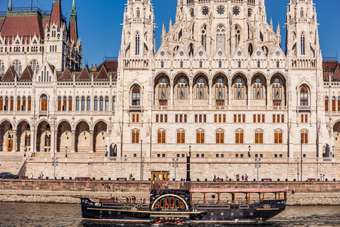 Budapest: Historisk kryssning med välkomstdrinkHistorisk kryssning dagtid med Tokaj Premium Frizzante