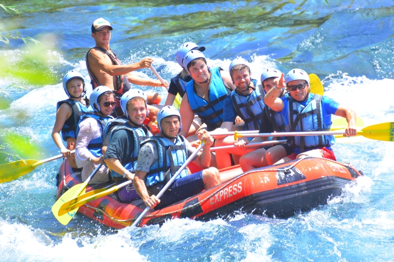 Von der Seite: Köprülü Canyon Rafting Tour mit optionaler ZiplineWildwasser-Rafting, Jeep-Safari, Zipline, Transfer und Mittagessen