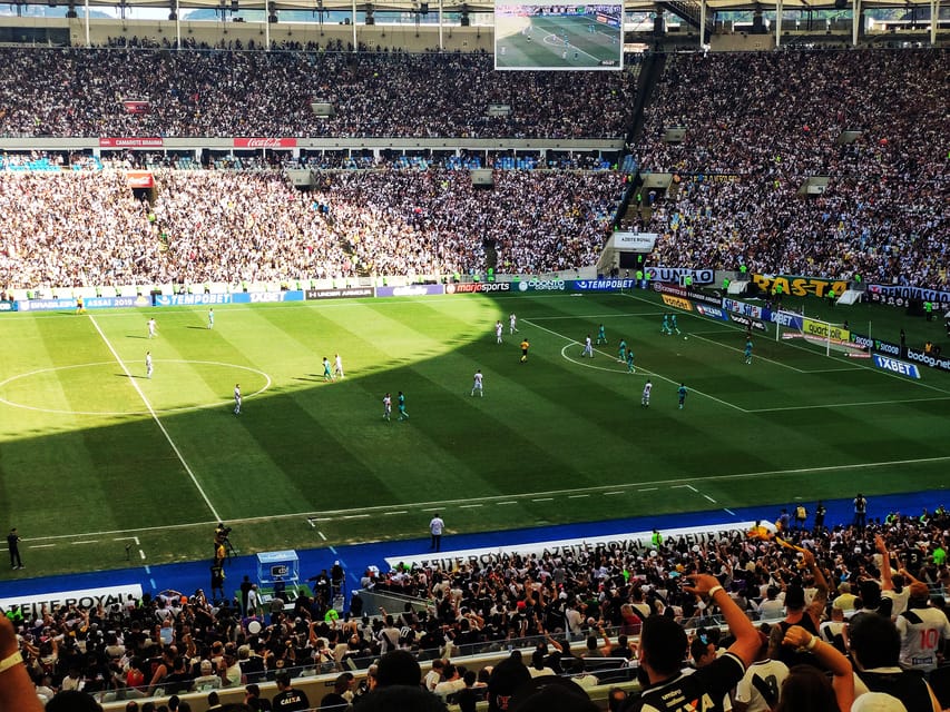 Confira a programação de jogos de futebol deste sábado (25) • DOL